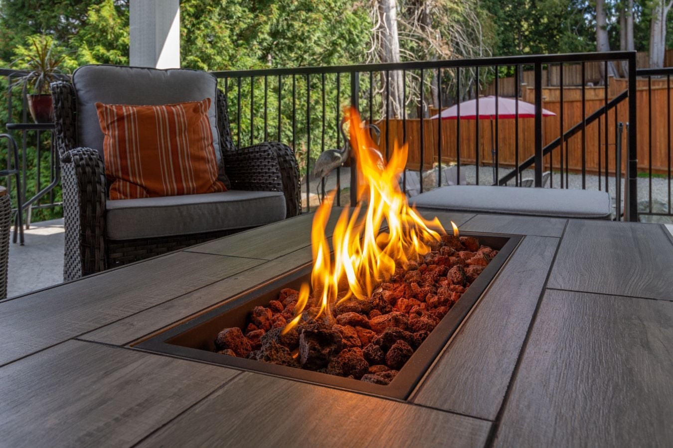 How Retailers Should Deliver Fire Tables to their Customers How Retailers Should Deliver Fire Tables to their Customers